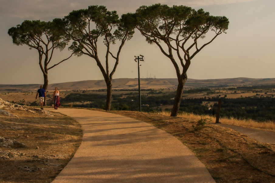 www.cekergezer.com ÇekerGezeR Hakan Aydın Bari, Italy - İtalya