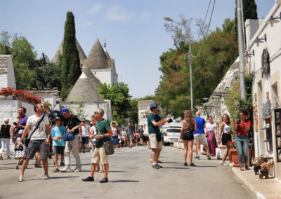 Alberobello Fotoğrafları Italya Gezilecek Yerler Çekergezer Hakan Aydın Gezgin Fotoğrafçı www.cekergezer.com www.cekergezer.com