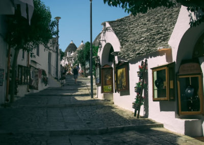 Alberobello Fotoğrafları Italya Gezilecek Yerler Çekergezer Hakan Aydın Gezgin Fotoğrafçı www.cekergezer.com www.cekergezer.com