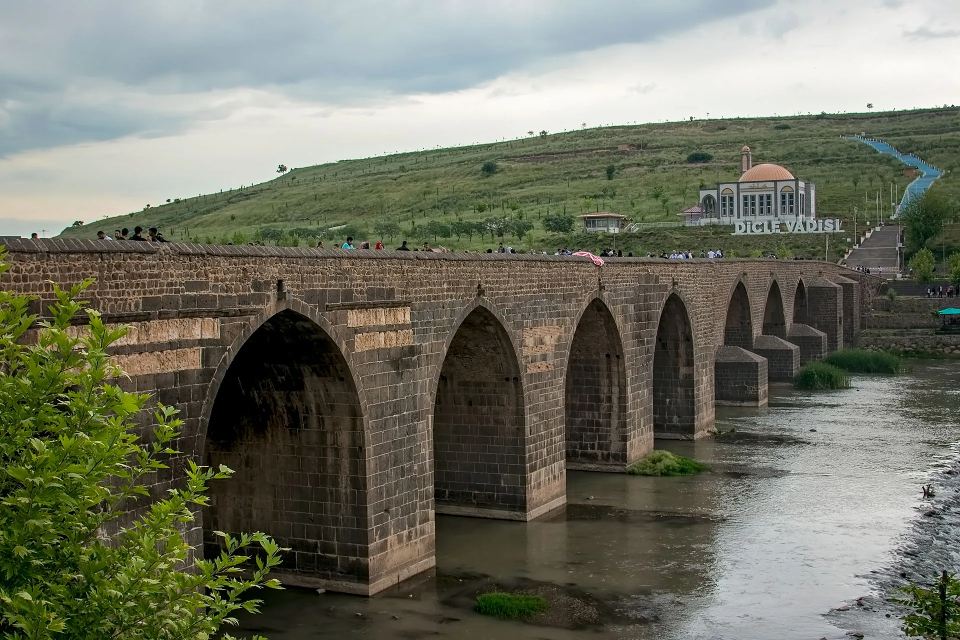 Diyarbakır Fotoğrafları Türkiye Gezgin Fotoğrafçı Çekergezer Hakan Aydın Fotoğrafları www.cekergezer.com www.cekergezer.com