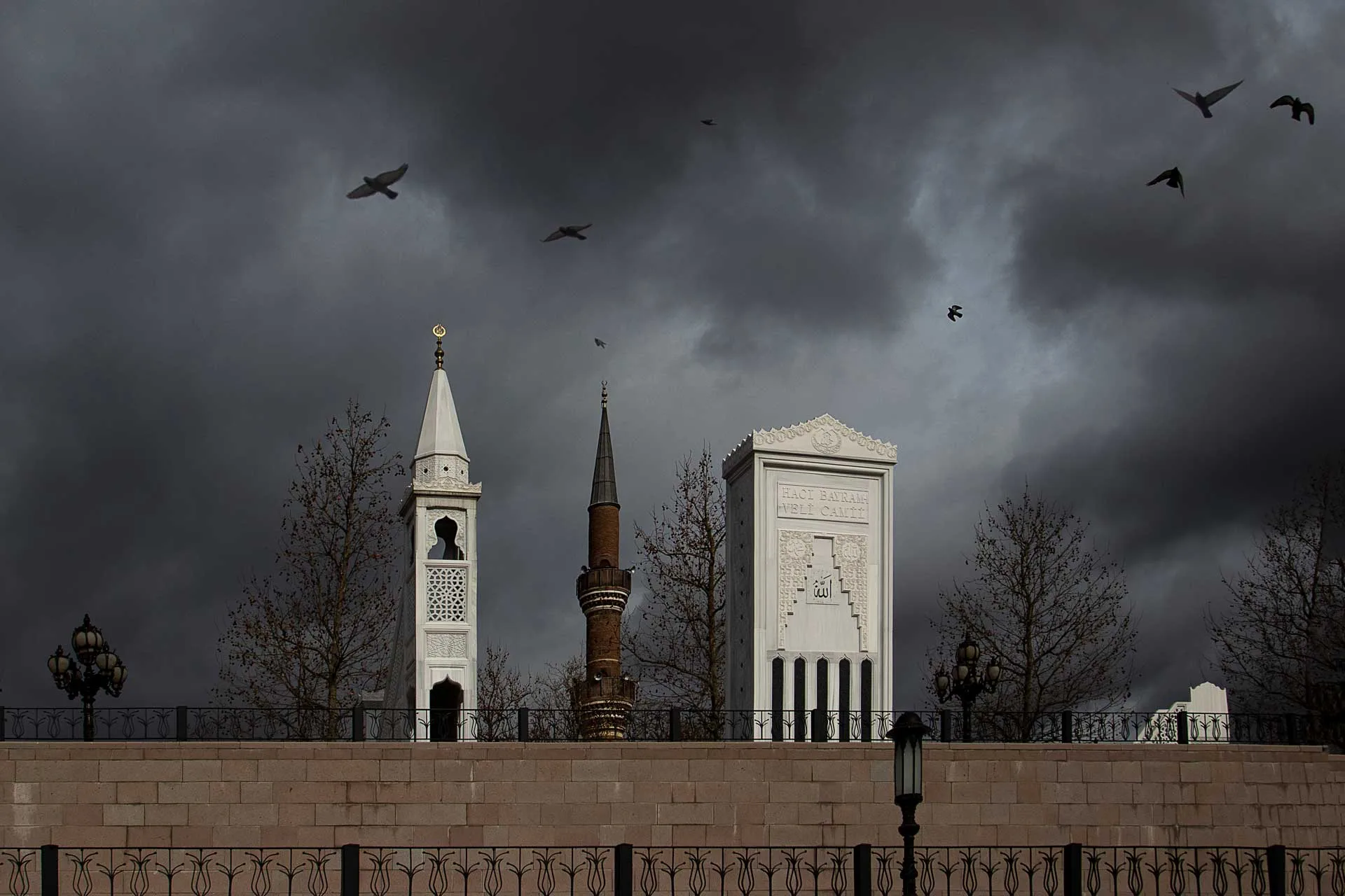 Hacı Bayram Camii Ankara Fotoğrafları Ankara Sokaklarından Resimler Gezgin Fotoğrafçı Çekergezer Hakan Aydın Ankara Fotoğraflar