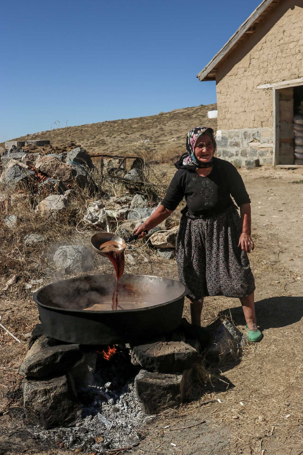 Kırşehir Kaman Fotoğrafları Pekmezci Teyze Çekergezer Hakan Aydın Fotoğrafları Gezgin Fotoğrafçı www.cekergezer.com