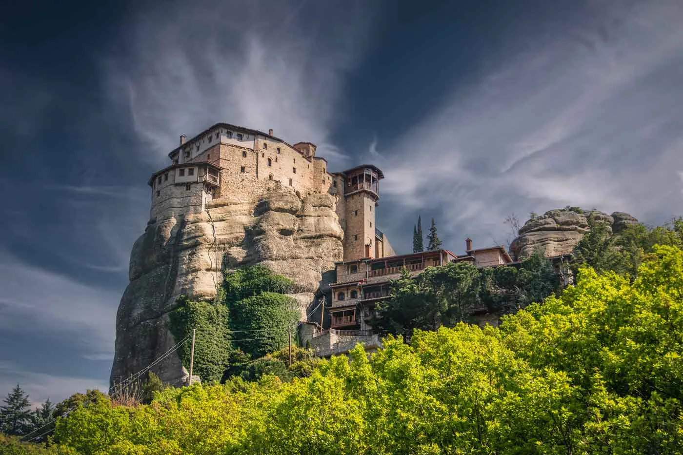 Meteora Manastırları: Arabayla Yunanistan Gezi Rehberi Çekergezer Hakan Aydın fotoğrafları