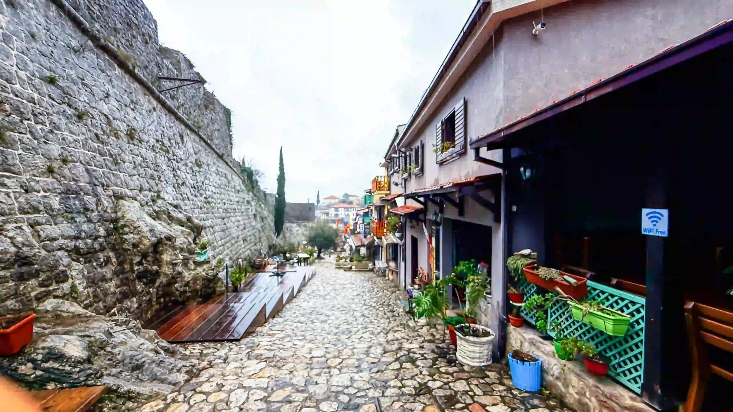 Stari Bar Kotor Karadağ Gezi Rehberi Tekne Turu Çekergezer Hakan Aydın Fotoğrafları