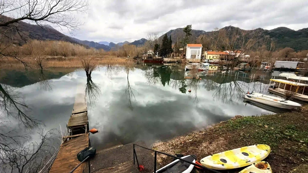Virpazar İşkodra Gölü Milli Parkı Virpazar Gezi Rehberi İşkodra Gölü Tekne Turu Çekergezer Hakan Aydın Fotoğrafları