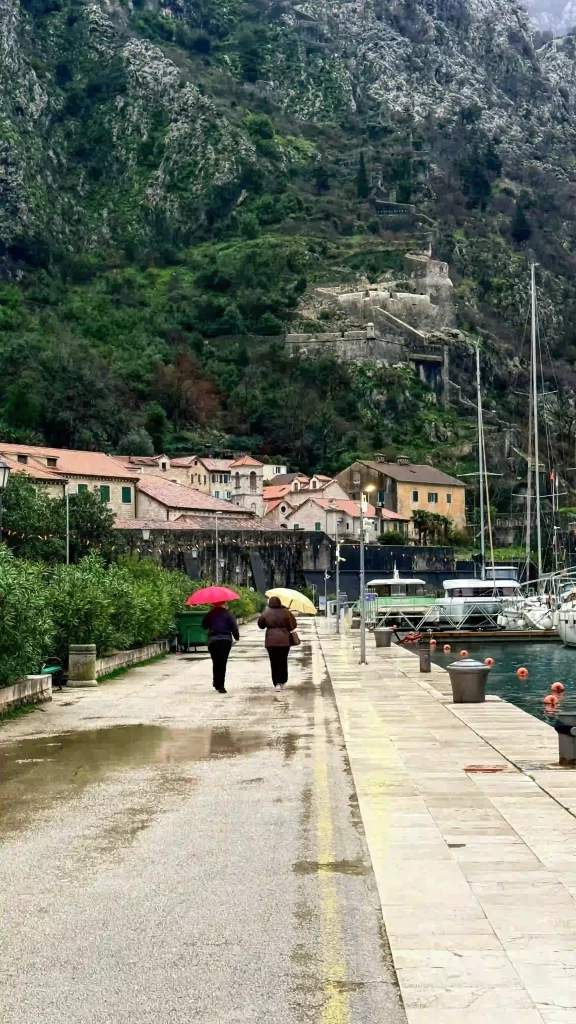 Kotor Karadağ Gezi Rehberi Tekne Turu Çekergezer Hakan Aydın Fotoğrafları